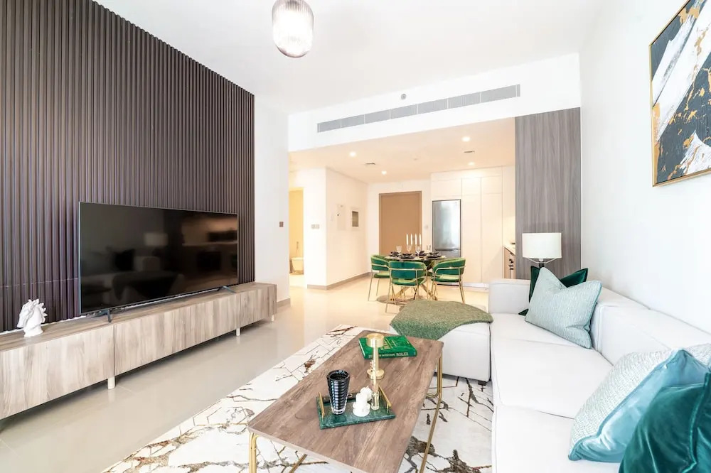 Beach Vista Tower 2 P504
