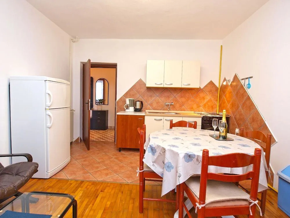 Apartments Dragica 929