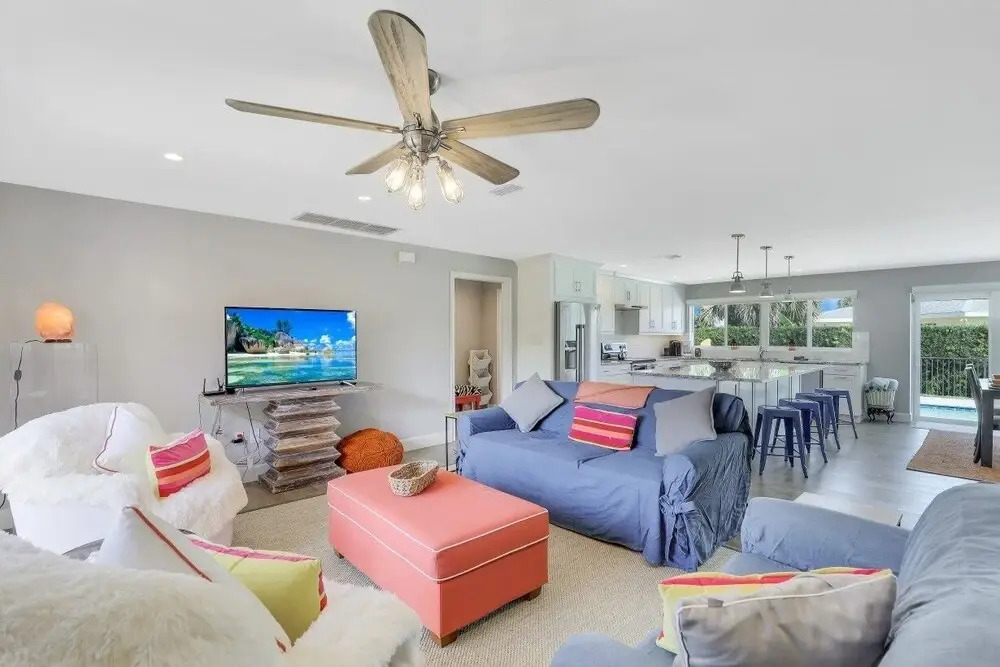 Century Dr. 385 Marco Island Vacation Rental 3 Bedroom Home by Redawning