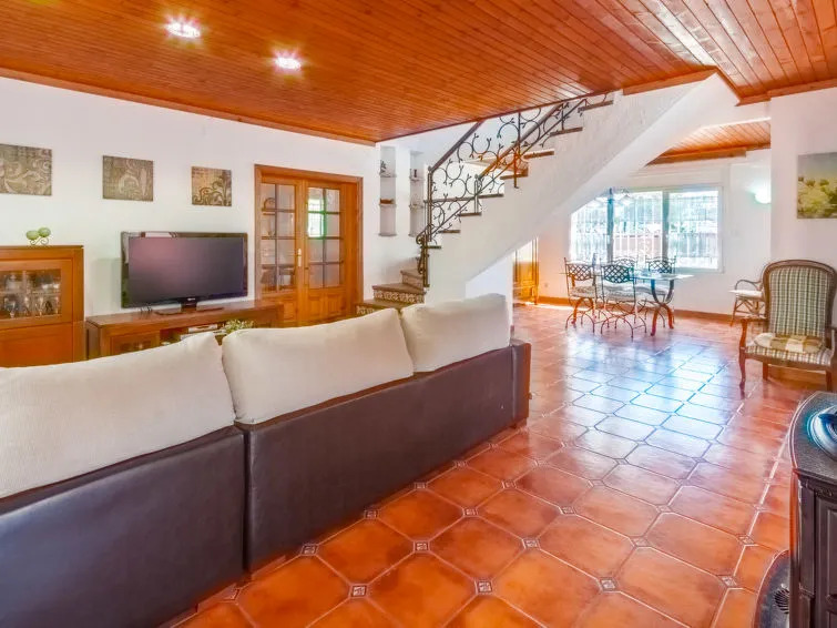 Holiday Home Requesens by Interhome