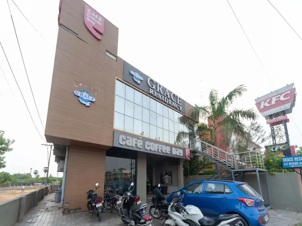 OYO 16117 Grace Residency