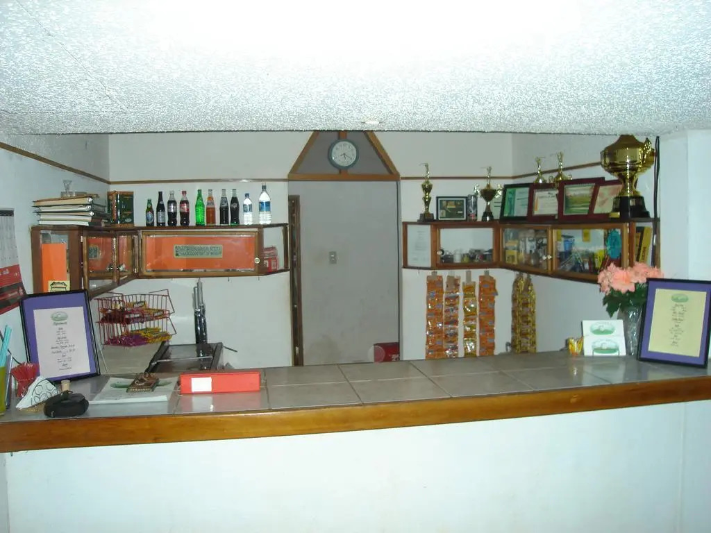 Roaring River Golf & Accommodations