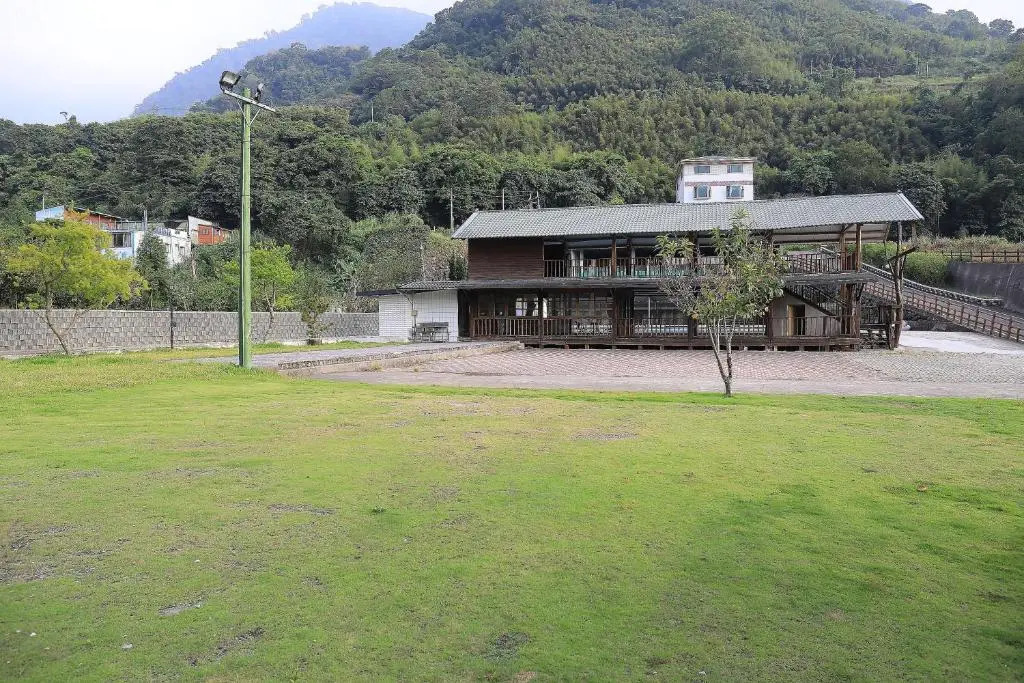 Yotai Spring Guest House