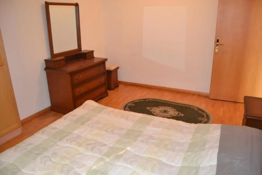 Rent in Yerevan - Apartment on Mashtots Ave.