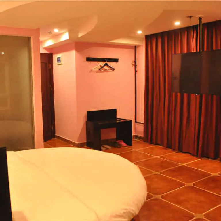 Beijing Rum Hotel