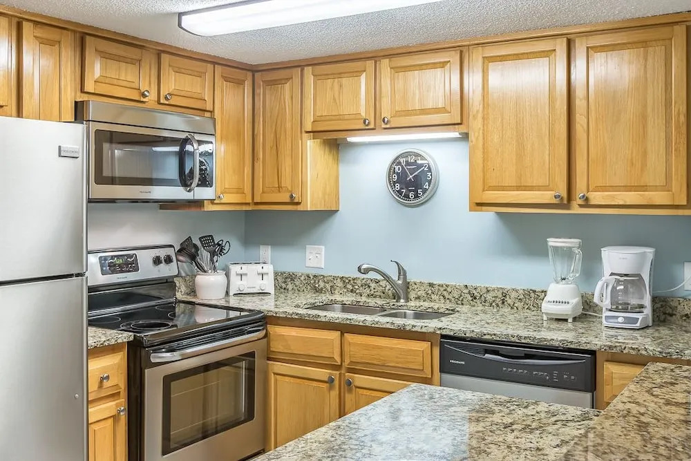 Waterfront Beauty in Gulf Shores by RedAwning