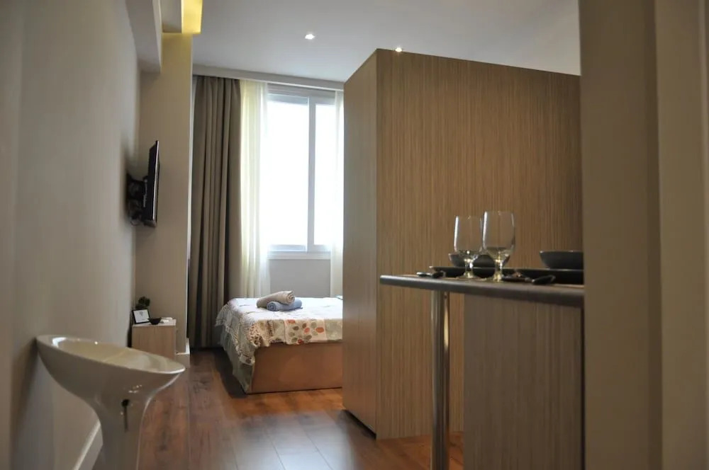 Penthouse Apartments, The Luxury Suites