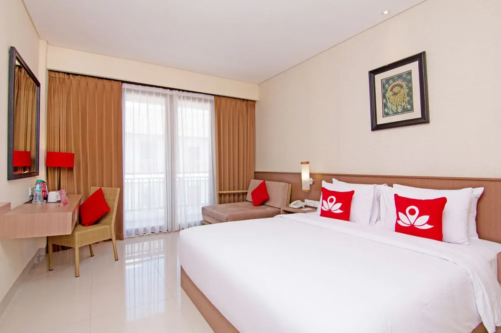 ZEN Rooms Benesari 6 Legian Kuta