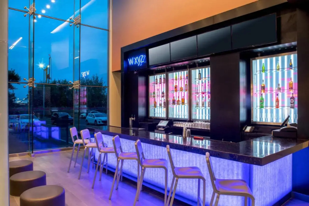 Aloft by Marriott New York LaGuardia Airport