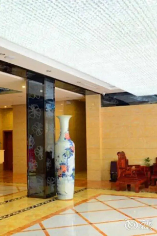 Nanning Linjiang Holiday Hotel