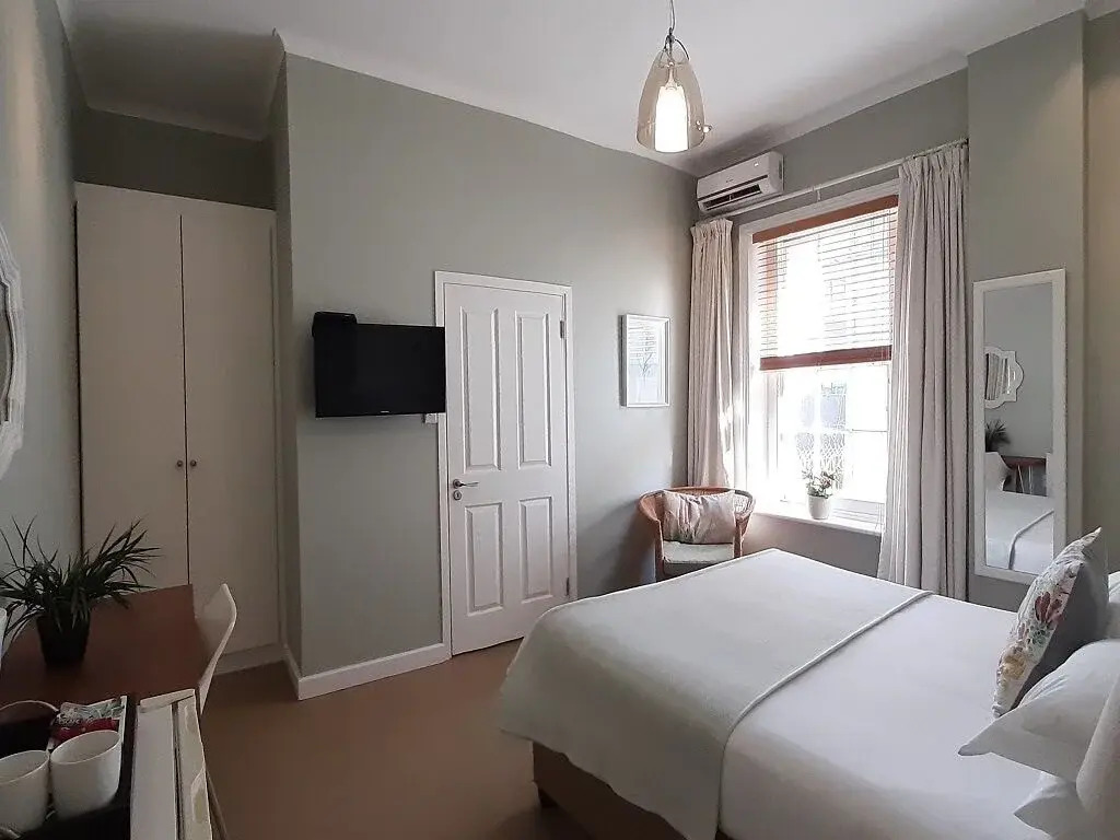 The Greenhouse Guesthouse