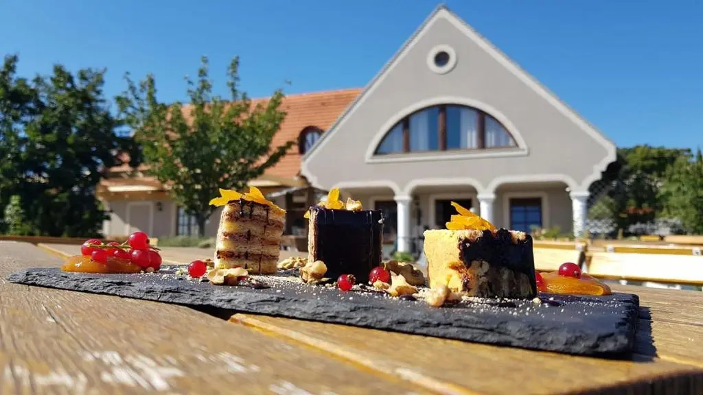 Koczor Winery & Guesthouse