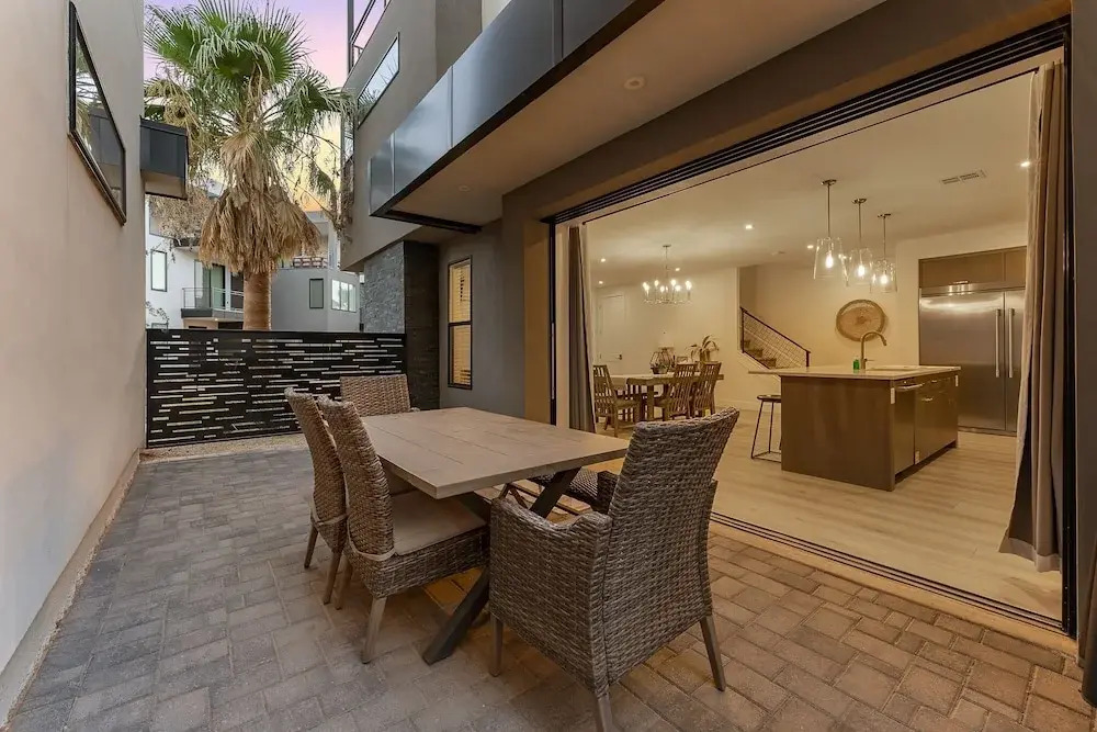 Paddleboard Paradise home