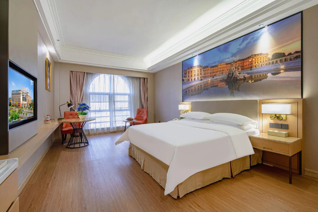 Vienna International Hotel