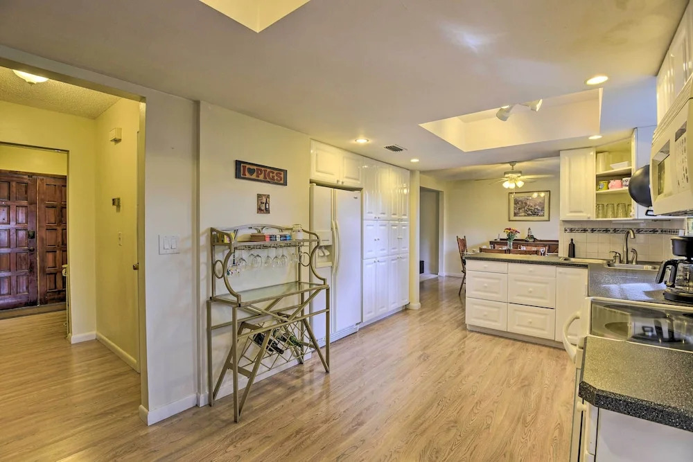 Daytona Area Home ~ 3 Mi to Beach: Swim & Explore!