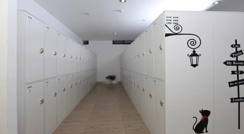 Xian Capsule Hotel
