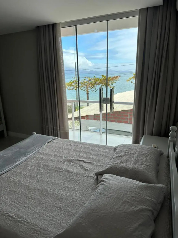 Apartamento Frente Mar em Porto Belo