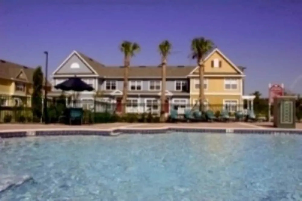 1391-49846 - 3 Bedroom Townhome