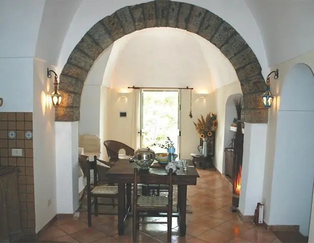 Dammusi Meuccio