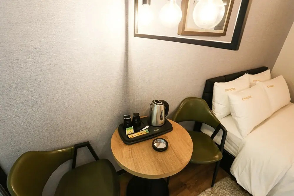 Yeongdeungpo New Silla