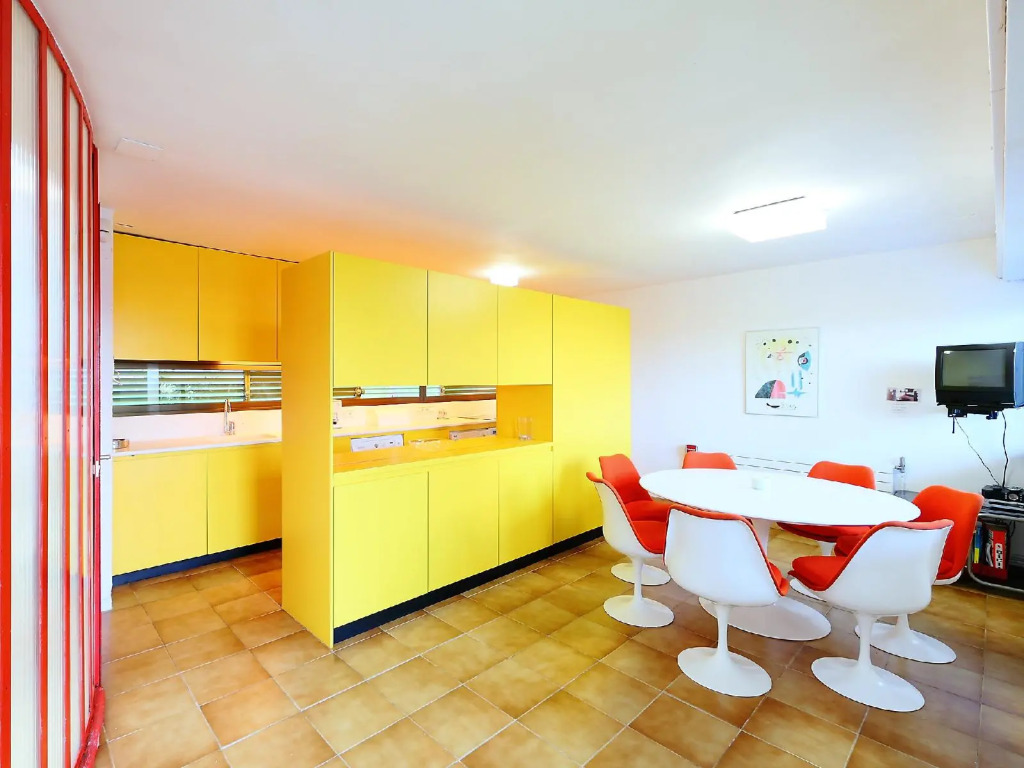 Urb Vallpineda Avda. Miquel Utrillo 99 - Three Bed
