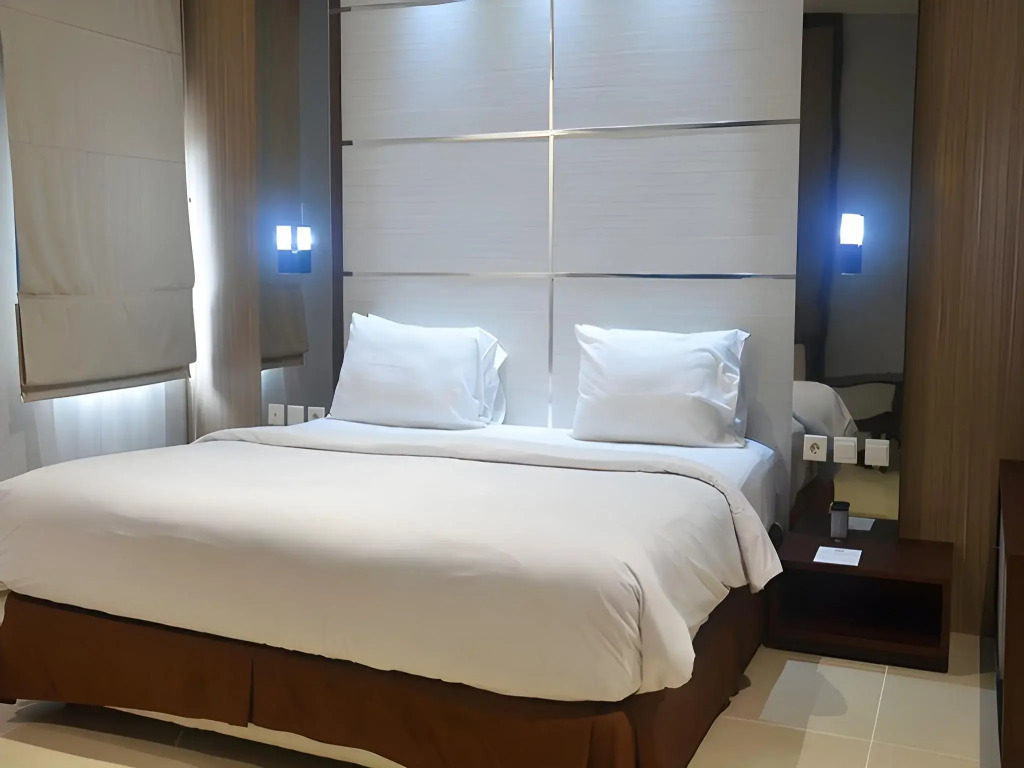 Emilia Hotel by Amazing
