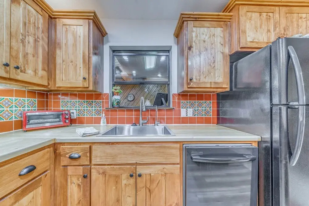 Ruidoso Condo w/ Hot Tub: Long Walk to Midtown!