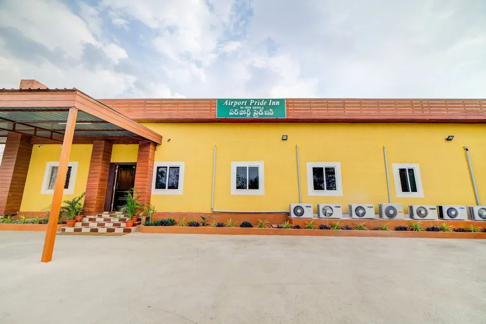 Oyo 40806 Airport Pride Inn