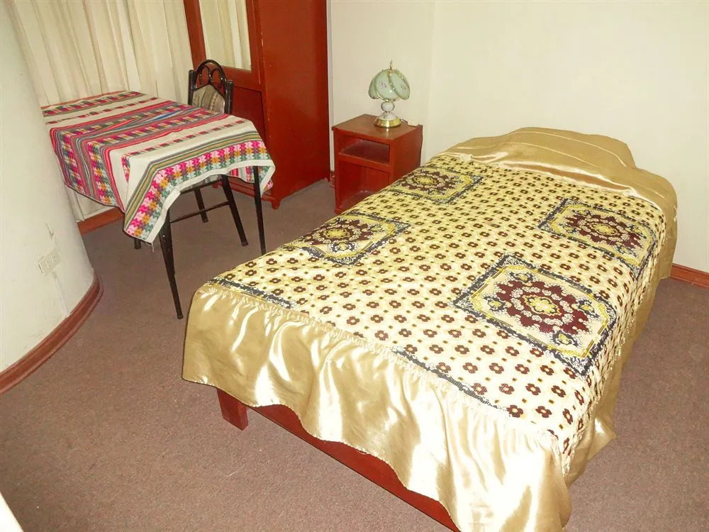 Ollanta Inn