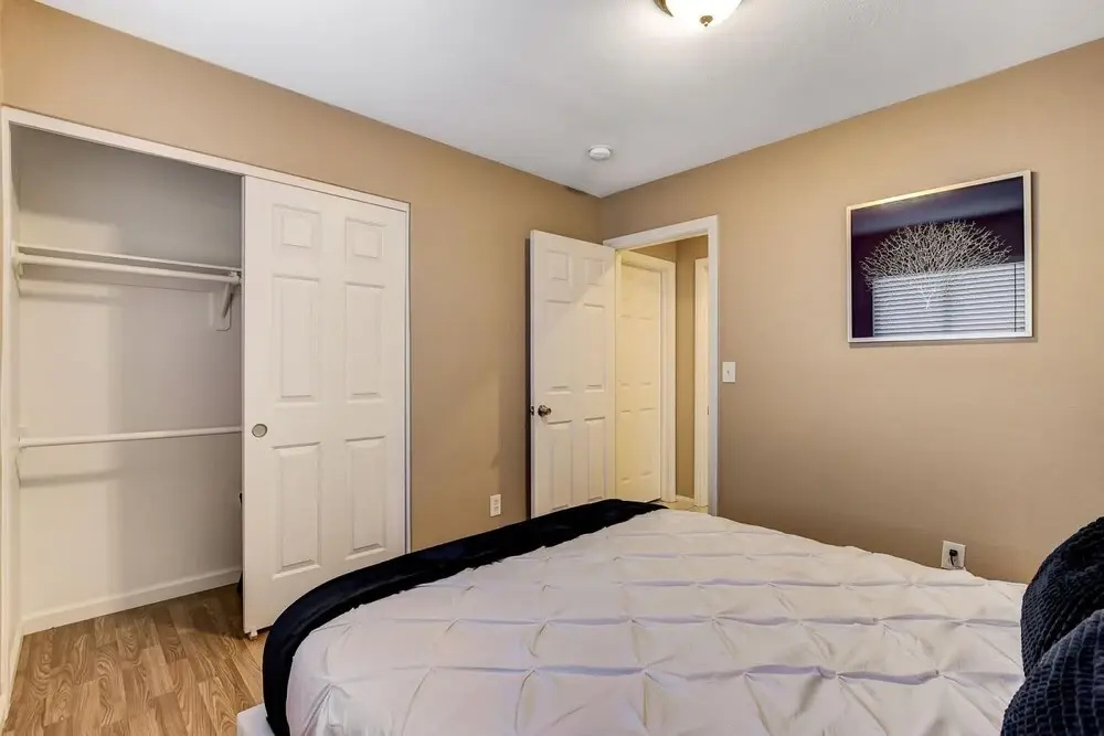 Sunny Heated Pool Retreat Near Las Vegas 1-story 3 Bedrooms Fully Equipped Island Kitchen