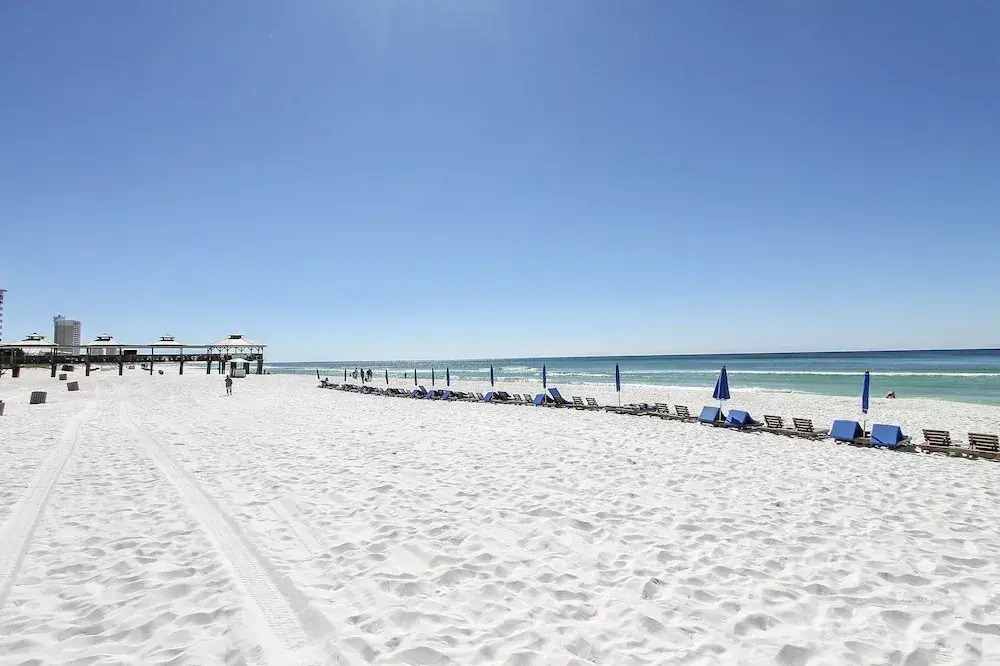 Shores Of Panama 1708 - 1bd + Bunks, Sleeps 6. Super Clean! Free Fun! 1 Bedroom Condo by RedAwning