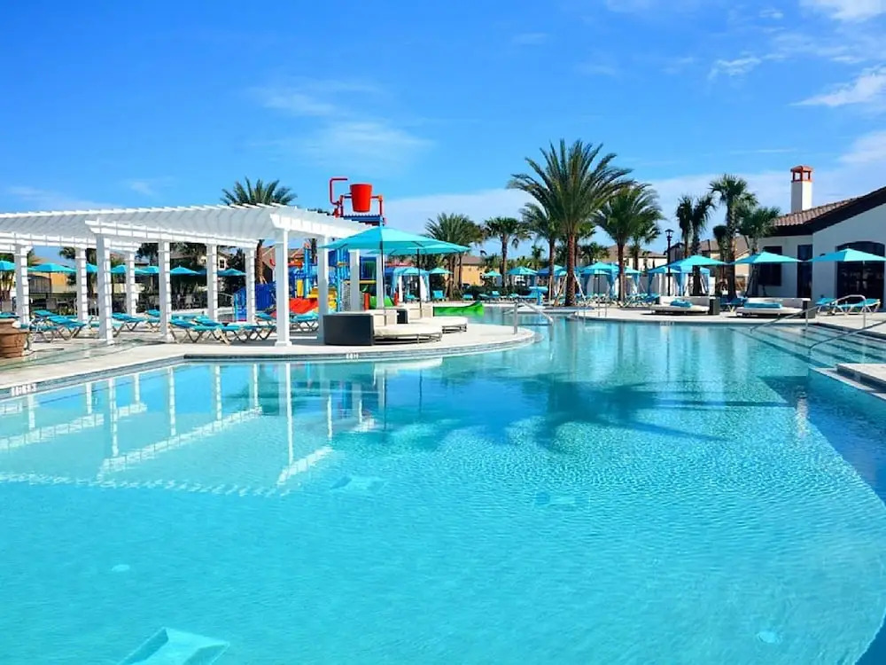 Luxurious Vacation Home at Westside 8973