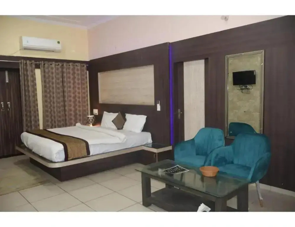 Vishwakarma Hotel and Restaurant