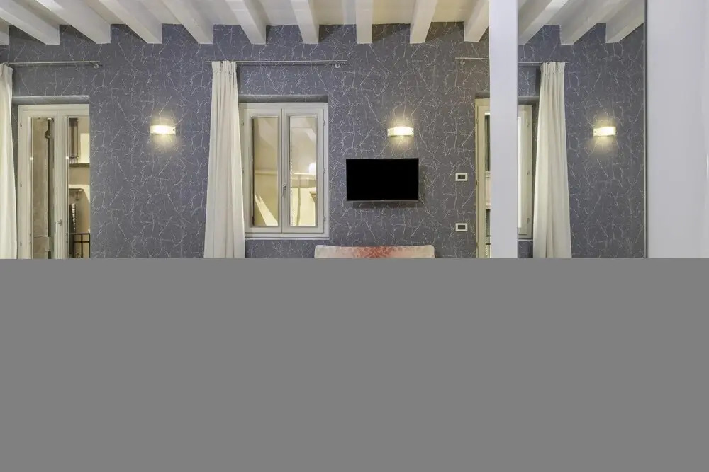 Beautiful Studio Flat With Balcony in Front of Arena