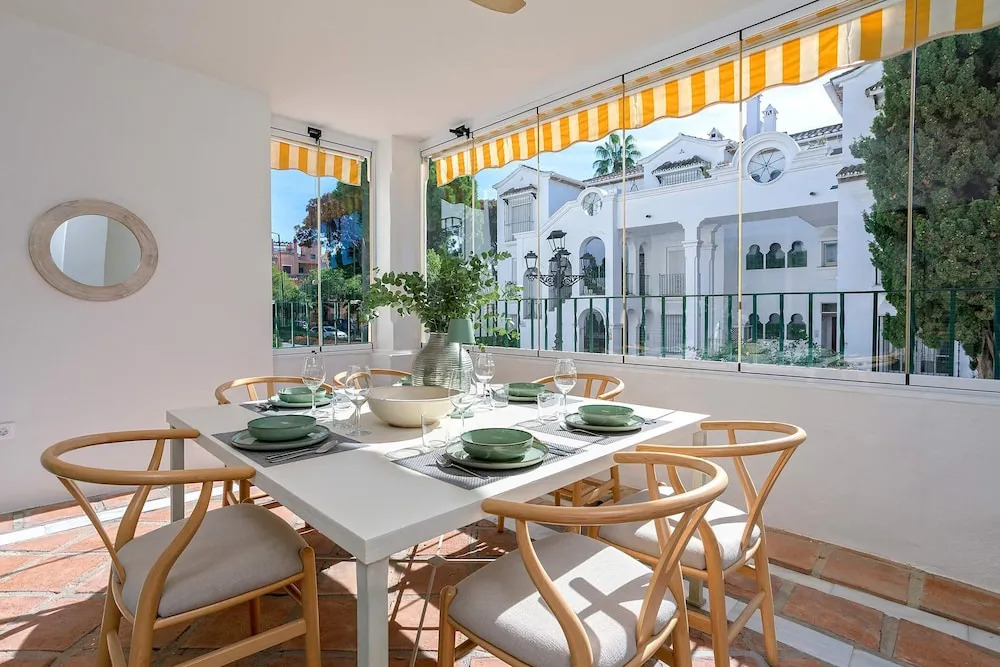 Bright&exclusive 3BD Apartment Estepona. El Presidente