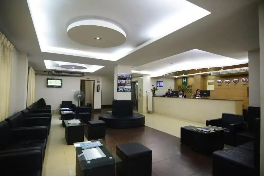 Hotel Holiday Xpress