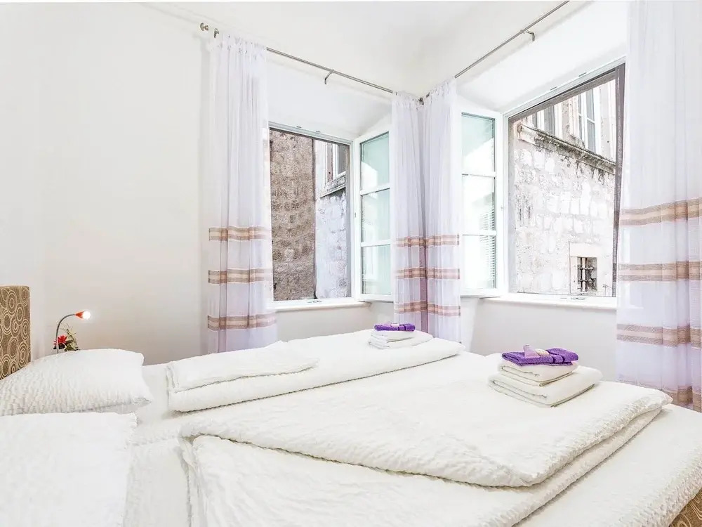 Old Town Finest - Two-bedroom Apartment - Lucarica 4 Street