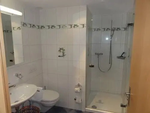 Bella Vista Mönch 12