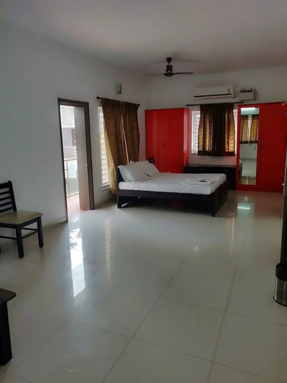Swarna Sudarshan Service Apartments Sholinganallur