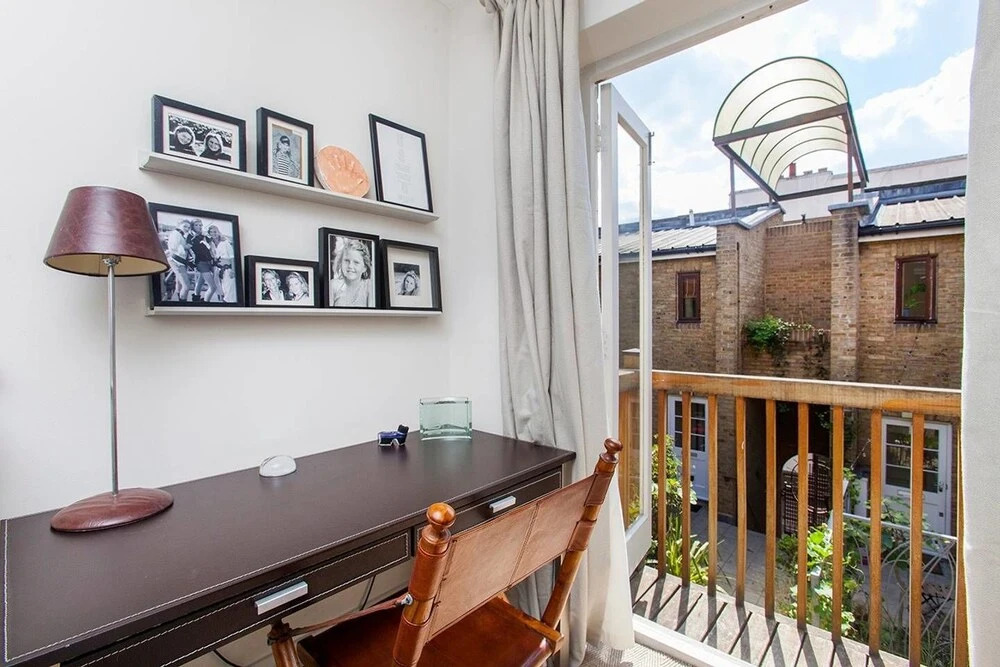 Quirky 2BR flat with terrace, near Shoreditch!