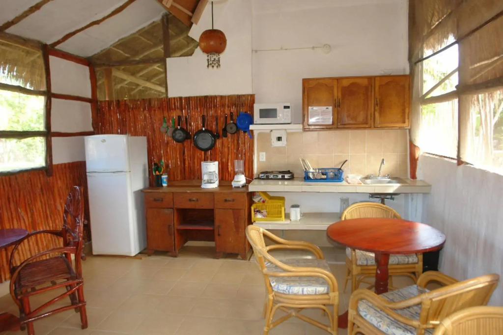 Golden Paradise Hostel