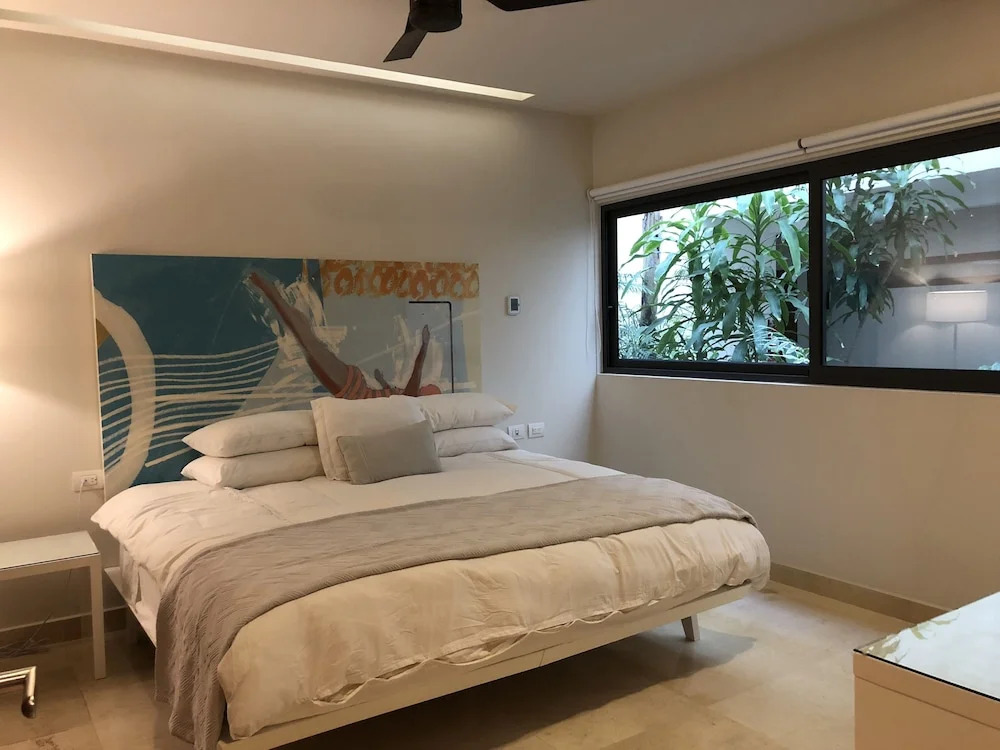 Terrazas Apartments near 5th ave & beach by select
