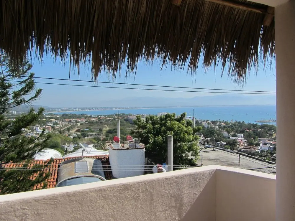 Vista De Bahia 4 Bedrooms 3.5 Bathrooms Villa