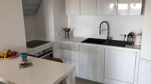 Architectural jewel Arbre Blanc luxury 1 BR apt
