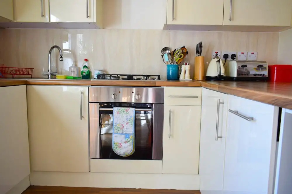 3 Bedroom House With Roof Terrace