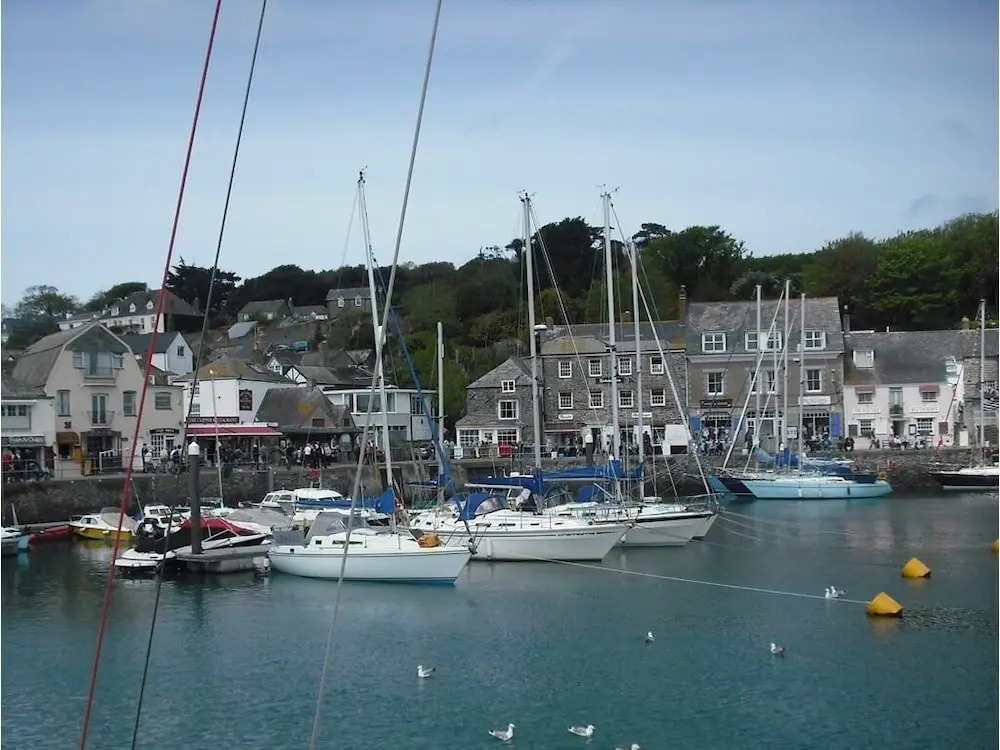 Cornish Holiday - Meadow Rise