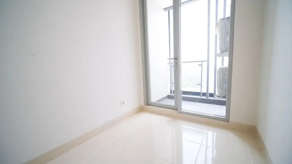 Homey 3Br With Private Lift At Grand Sungkono Lagoon Apartment