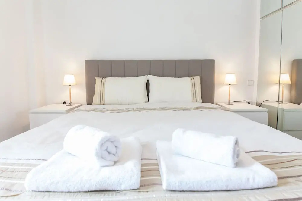 Faliro 2 Bd Escape Modern Living