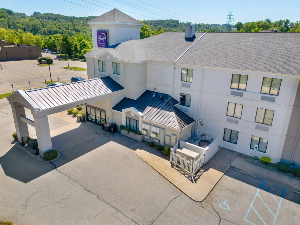 Sleep Inn & Suites Cross Lanes - South Charleston