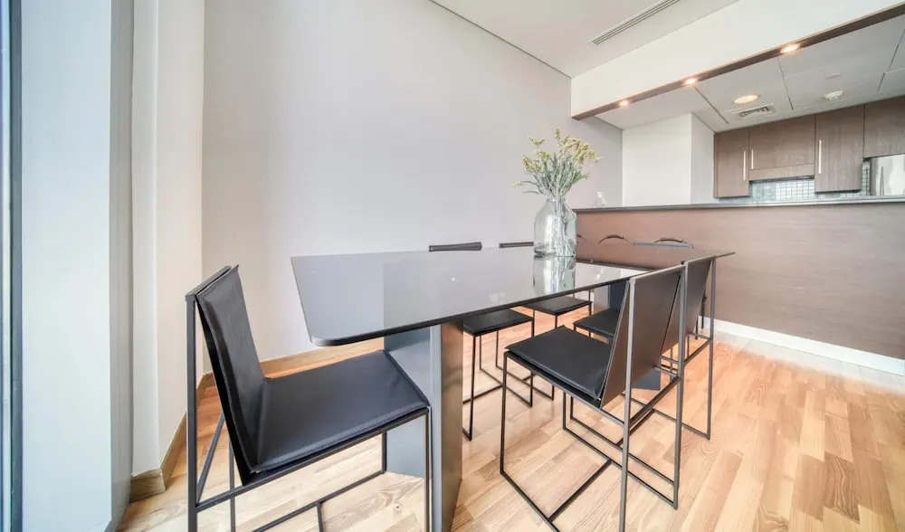 Prime Difc Duplex With Iconic Skyline Views